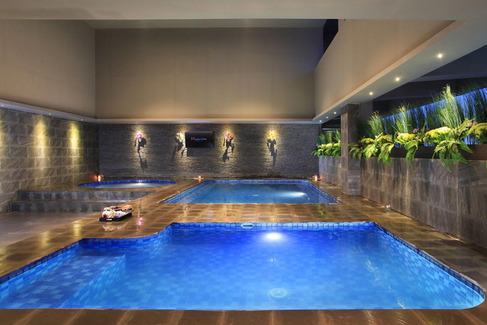 Swiss-Belinn Karawang Exterior foto